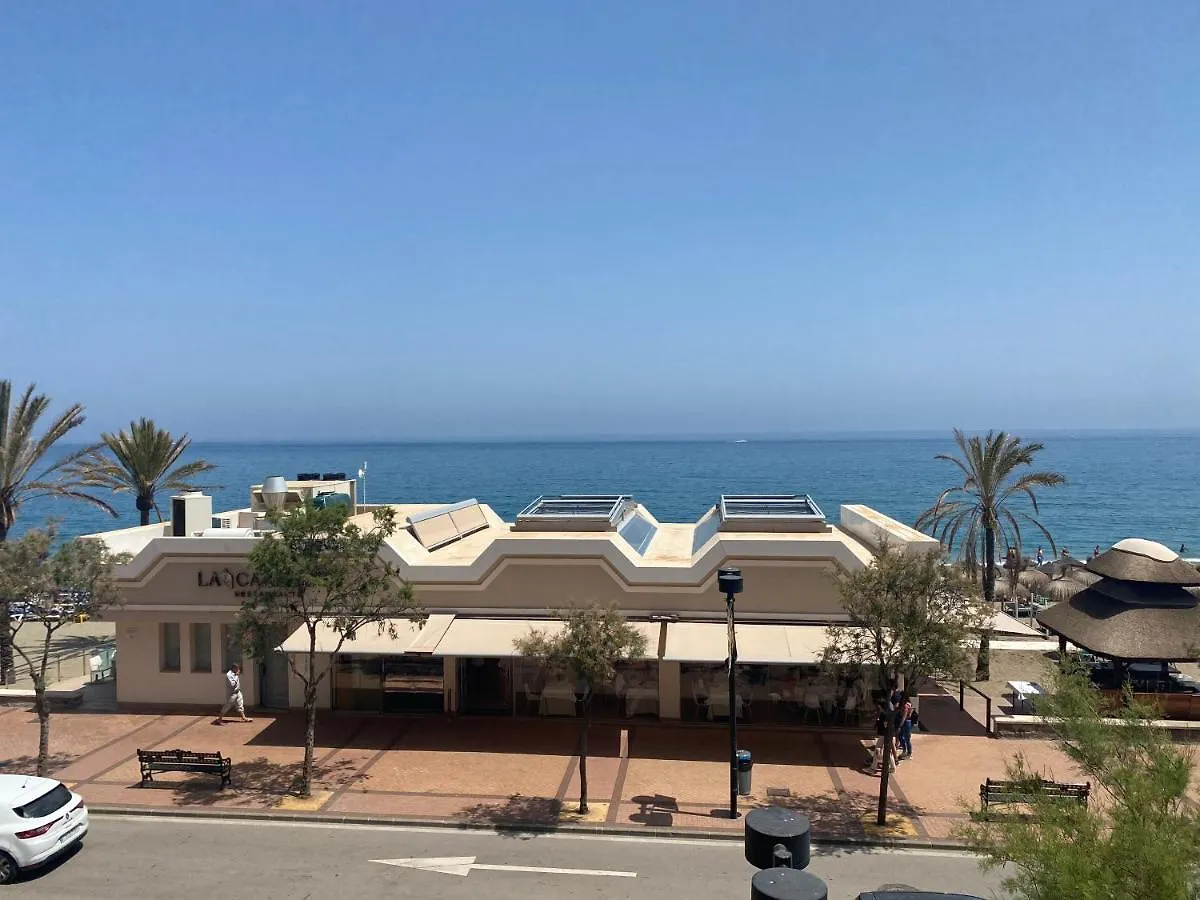 Albamar Frontline Beach Apartment 3 Bedrooms 푸엔히롤라