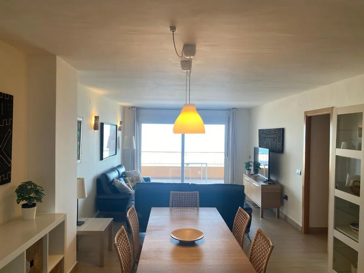 Albamar Frontline Beach Apartment 3 Bedrooms 푸엔히롤라